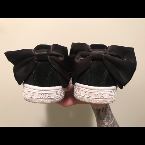 Puma Suede Varsity Bow Sneaker - Picture 3 of 8